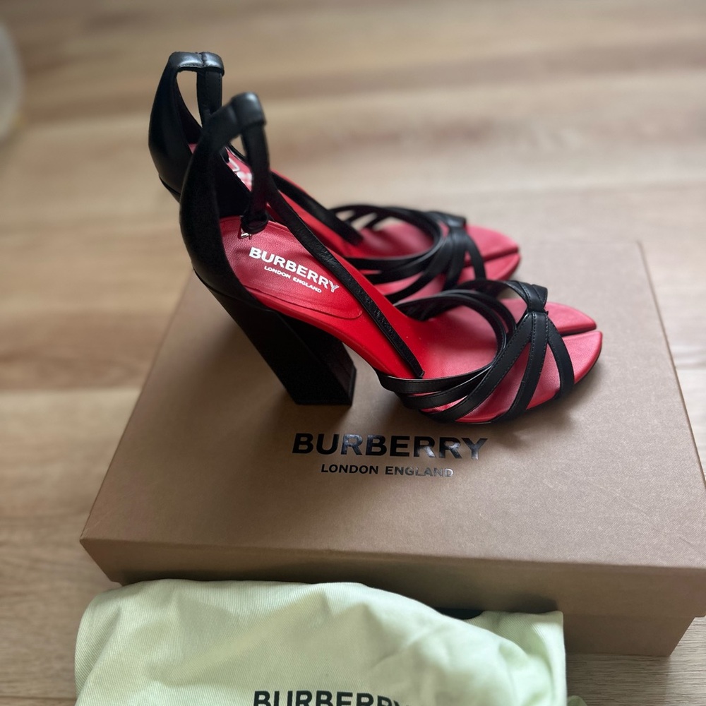 Burberry heels